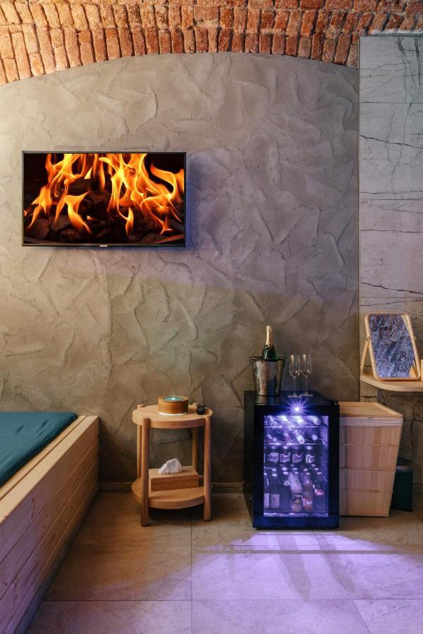Sauna Central Praha Bagian luar foto